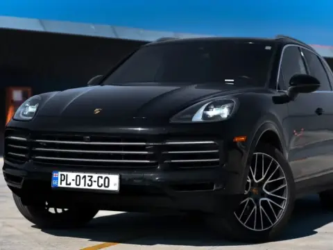 PORSCHE Cayenne