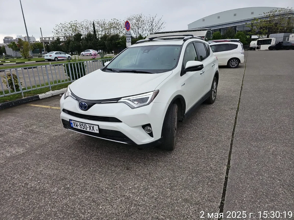 TOYOTA RAV 4 5