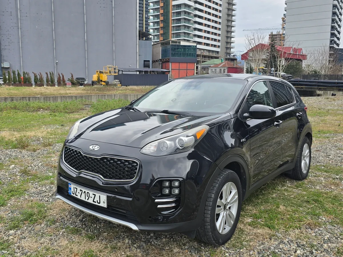 KIA Sportage  4