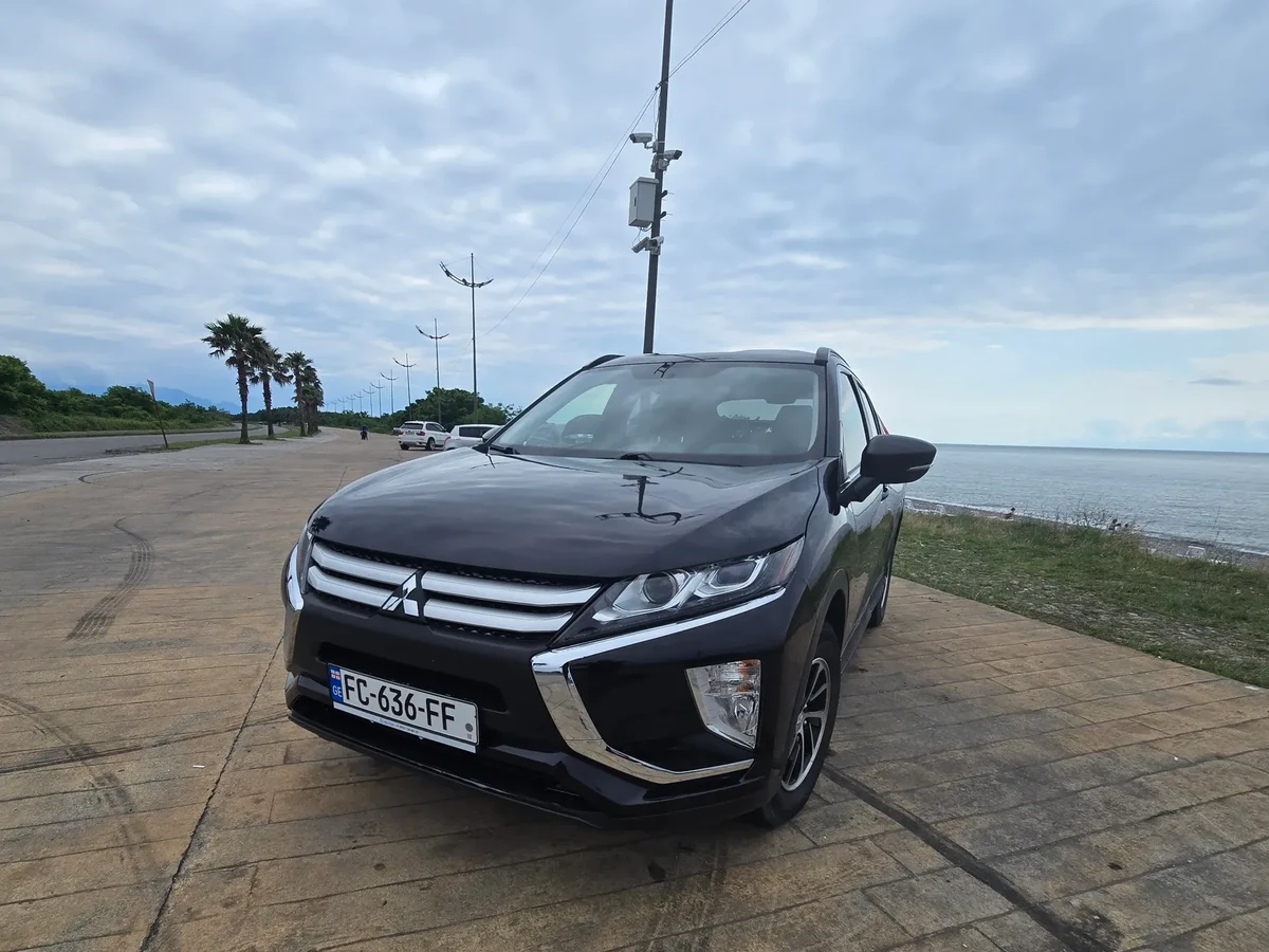 MITSUBISHI Eclipse Cross 5