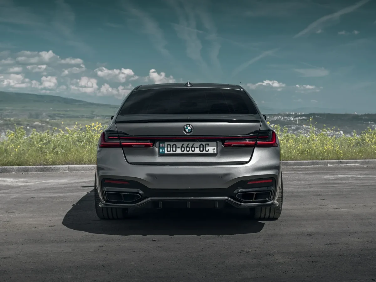 BMW 740i 3