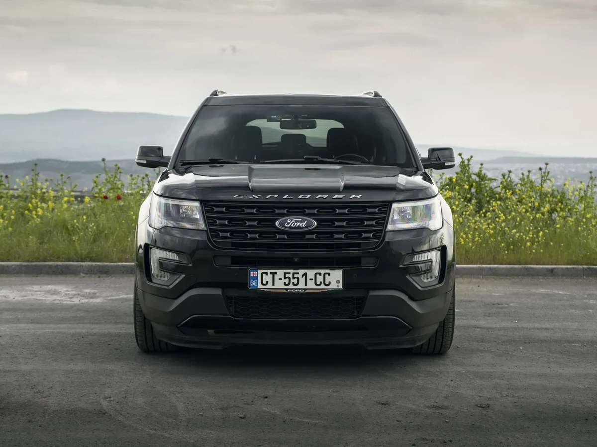 FORD Explorer 3