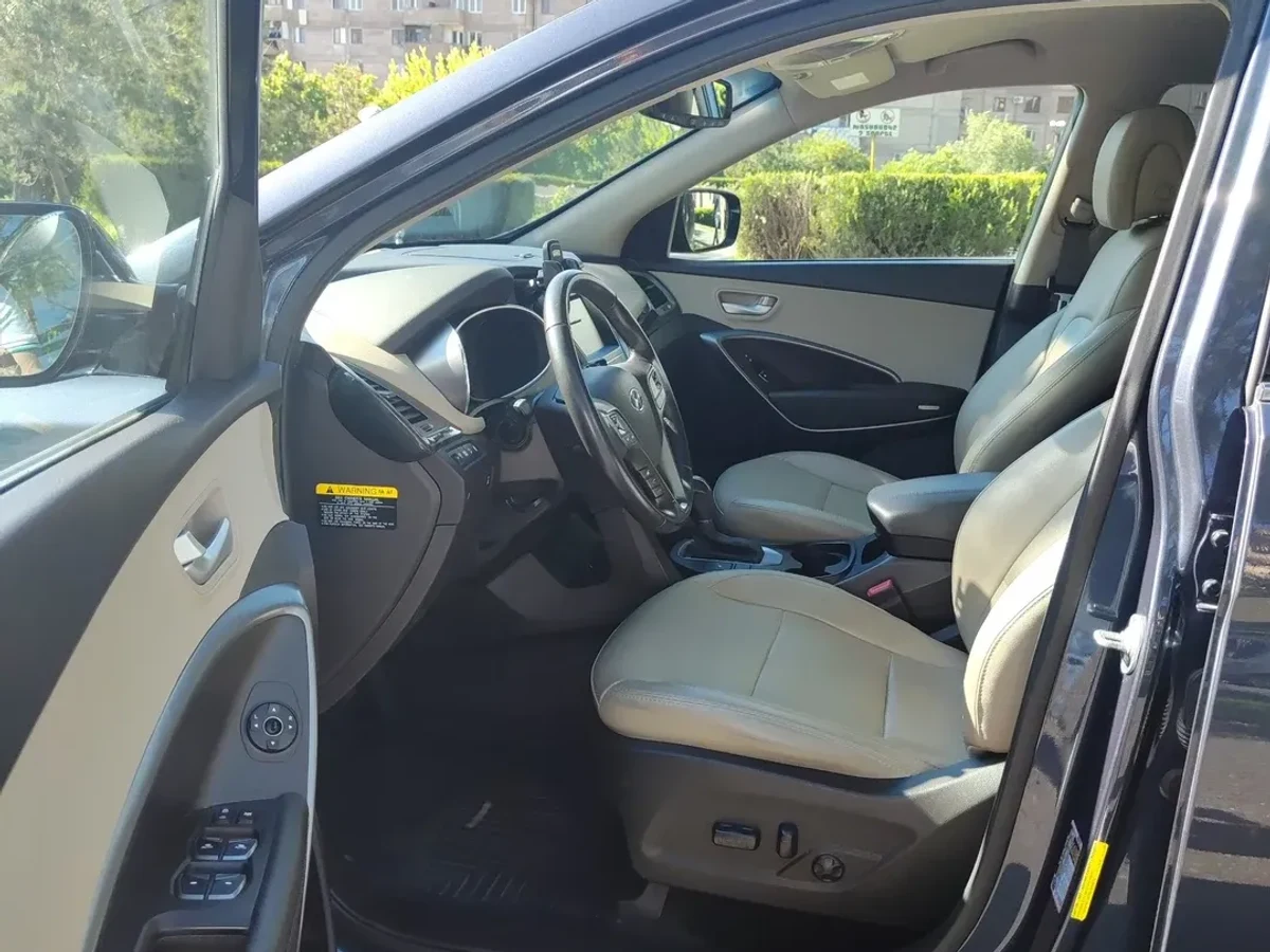 HYUNDAI Santa Fe 3
