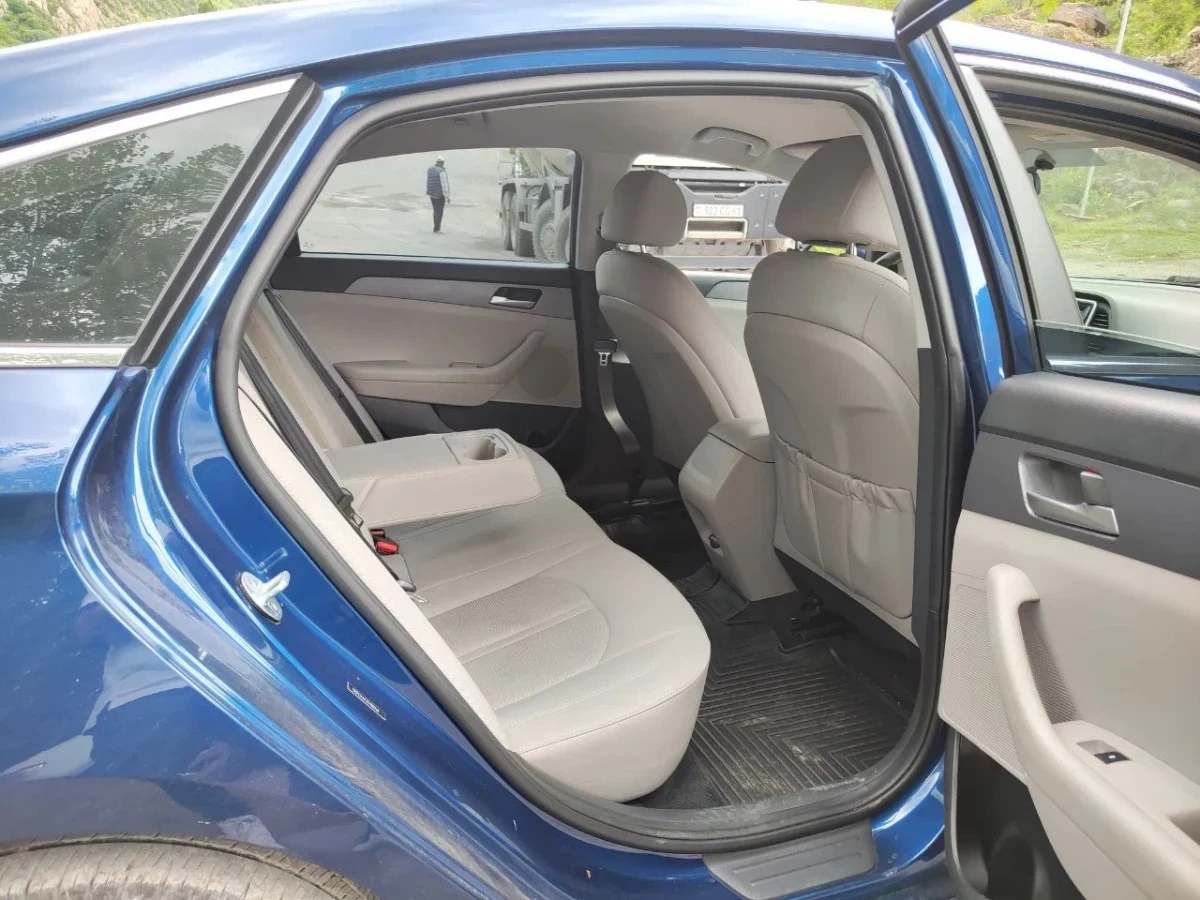 HYUNDAI sonata 5