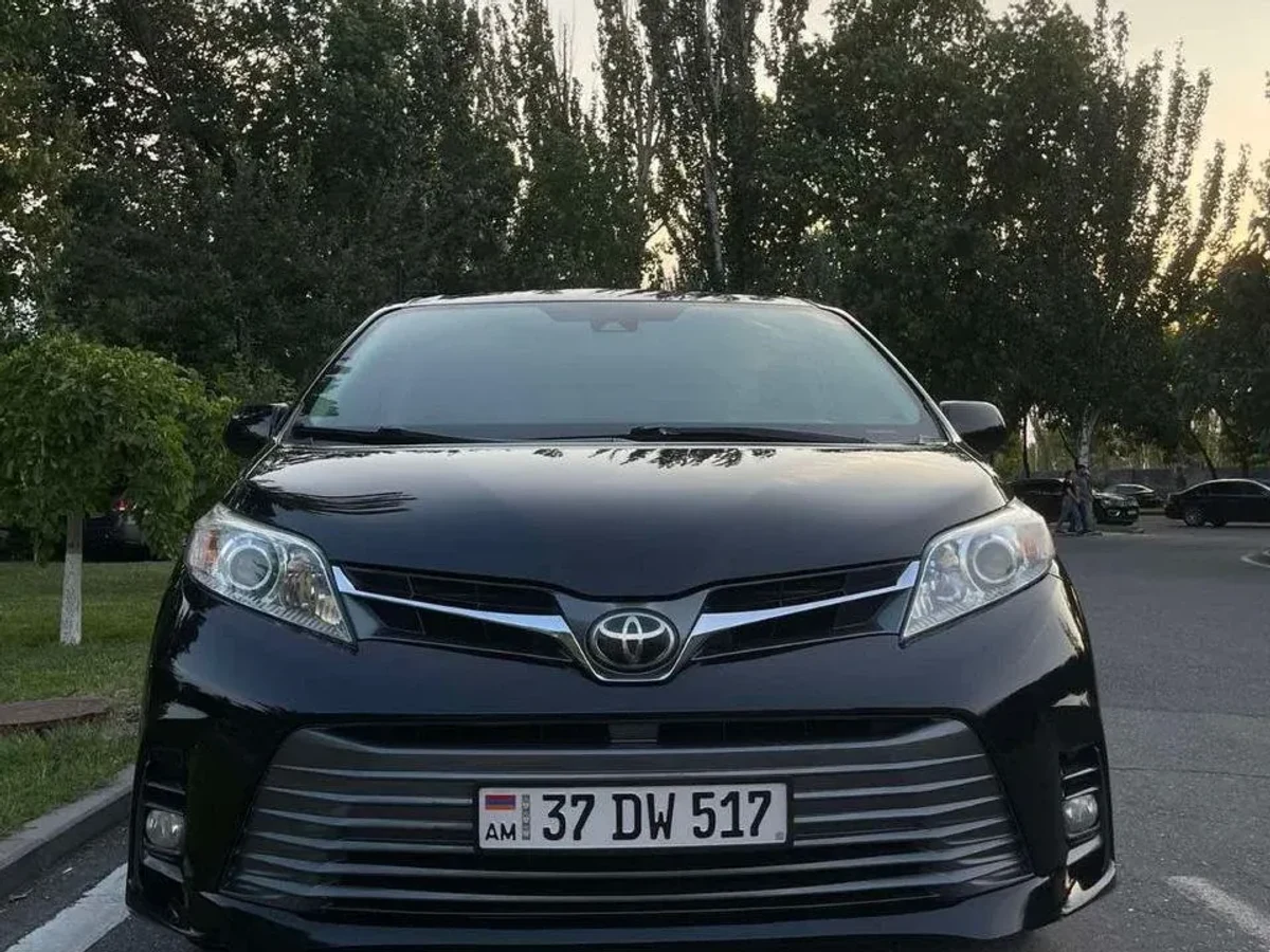 TOYOTA sienna 7