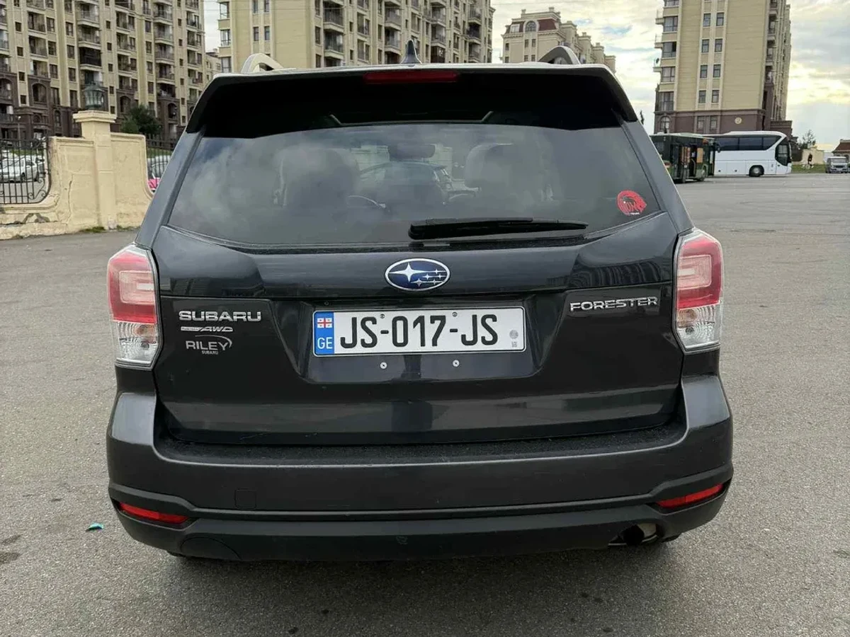 SUBARU Forester 5