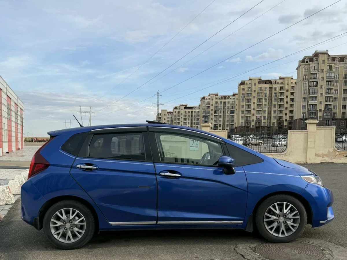 HONDA Fit 3