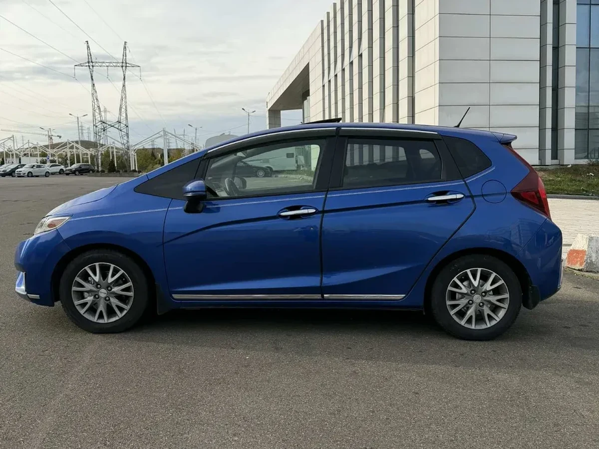 HONDA Fit 6