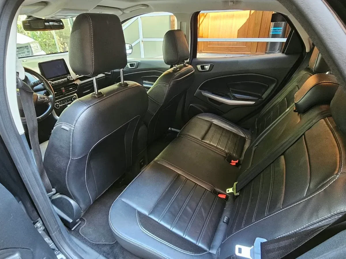 FORD Ecosport 4