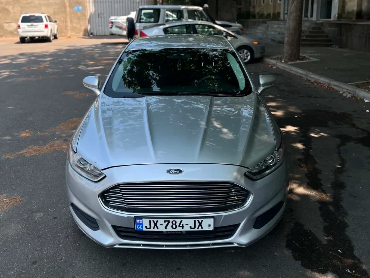 FORD Fusion 2