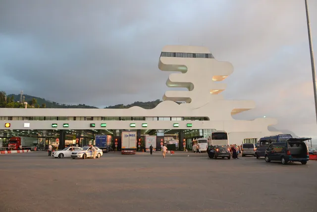 Can You Cross the Border in a Rental Car from Georgia?