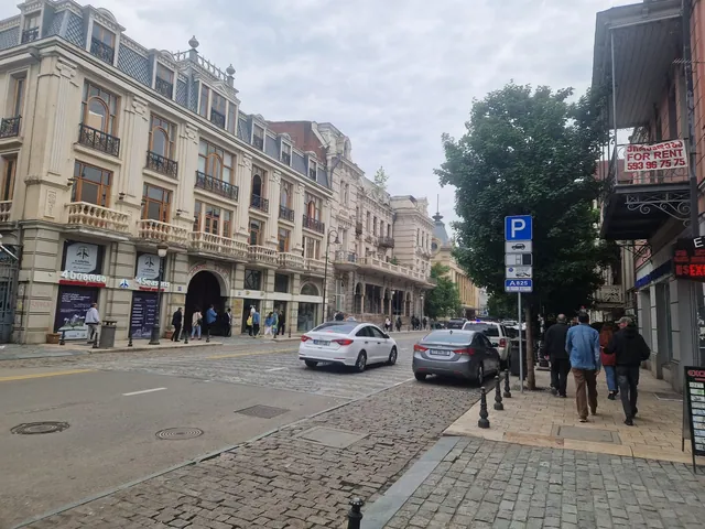 Traffic Rules in Georgia: Everything That Actually Matters
